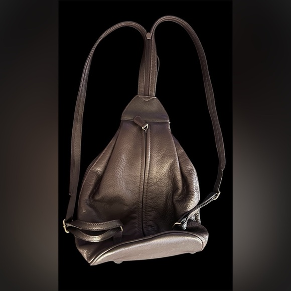 Liz Claiborne Accessories Brown Sling Bag - Picture 2 of 10